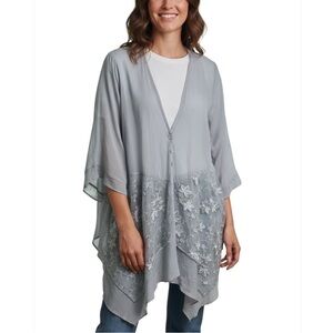 Pretty Angel Gray Lace Embriudered Handkerchief Boho Blouse Size Medium